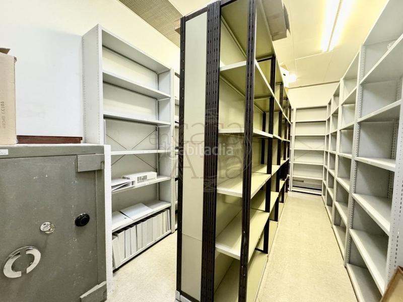 Foto affd2a71-f7ce-4fe1-b31c-a0c8115bdfc8. Miete büro mit heizung in Campuzano Bilbao