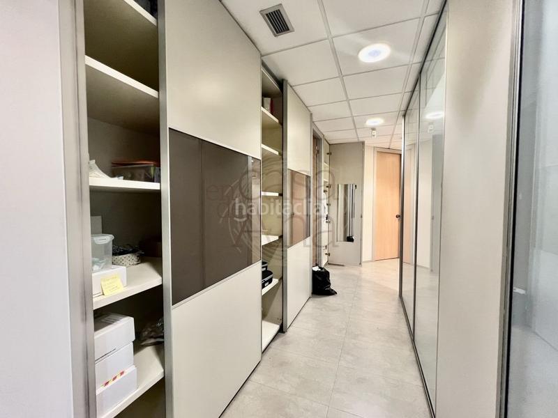 Foto 0f684090-a418-48ae-9d66-32a43d139bb6. Büro mit parking in San Pedro de Deusto - La Ribera Bilbao