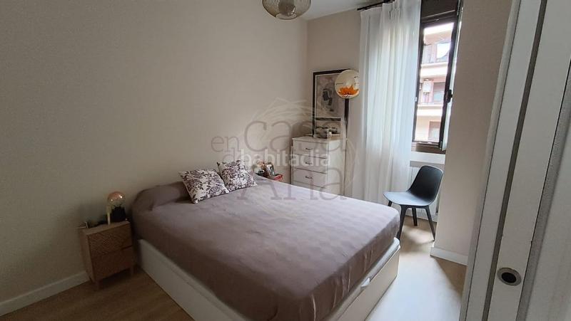 Foto 1b59e976-138e-40f1-bf2f-b66f77be7800. Rent flat with heating in San Pedro de Deusto - La Ribera Bilbao