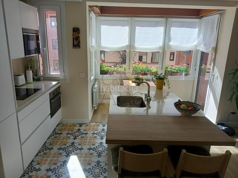 Foto 578fcf71-5731-4d43-a7bf-0941aa339dbf. Rent flat with heating in San Pedro de Deusto - La Ribera Bilbao