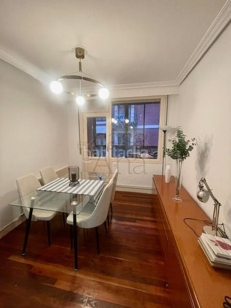 Foto a4901f3b-c77f-41ac-a429-da3d7b266e64. Lloguer pis amb calefacció a San Pedro de Deusto - La Ribera Bilbao