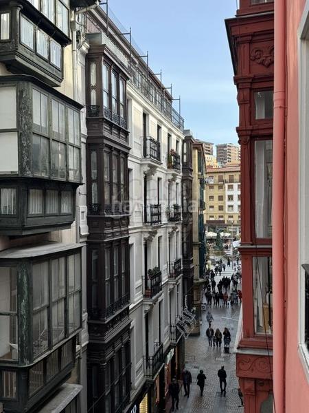 Foto 687a51b0-fd9d-491c-b9fc-baf80812abbb. Etagenwohnung mit heizung in Casco Viejo Bilbao