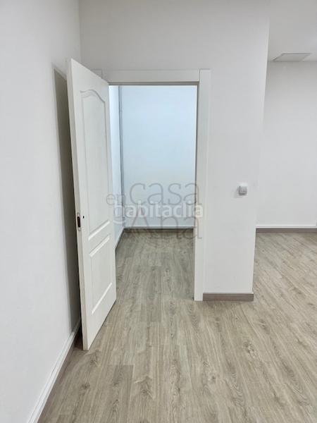 Foto 4a191f21-9d49-4194-a286-5831abe72be3. Rent office space with heating in San Pedro de Deusto - La Ribera Bilbao