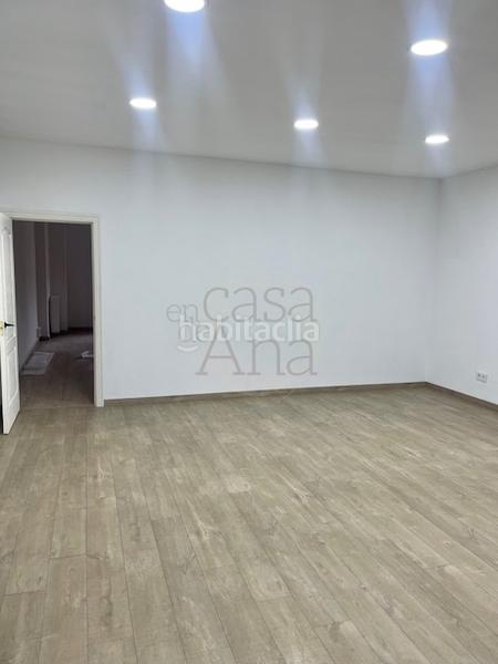 Foto a3b417d3-d339-4af3-b8ea-59c17dcba672. Rent office space with heating in San Pedro de Deusto - La Ribera Bilbao