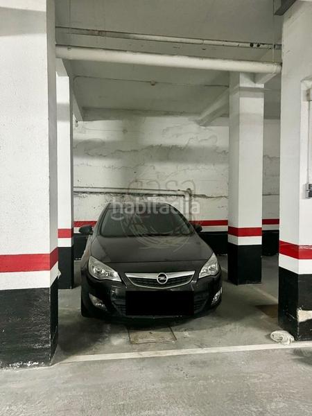 Foto ef725579-067d-4a89-985c-96875d418620. Aparcament cotxe a Centro-Ariz-Uribarri Basauri