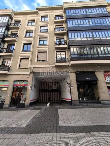 Foto 7f3b2168-8ae7-4bda-8c7a-e780ed723133. Miete autoparkplatz in Plaza Circular Bilbao