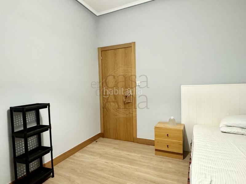 Foto 04b876f4-9541-46fe-af82-e0e49851e2ba. Appartamento con riscaldamento in San Pedro de Deusto - La Ribera Bilbao