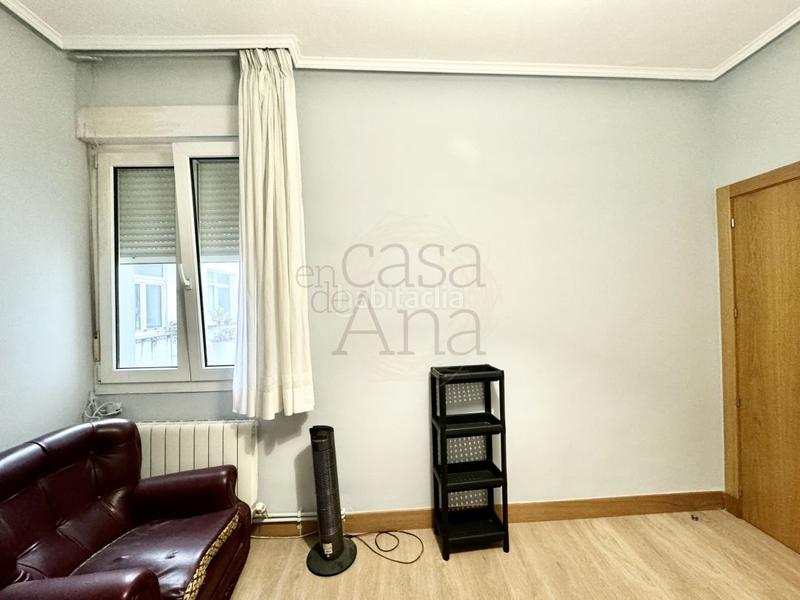 Foto 3e9aa870-3e92-4d0a-9423-328086b2621c. Appartamento con riscaldamento in San Pedro de Deusto - La Ribera Bilbao