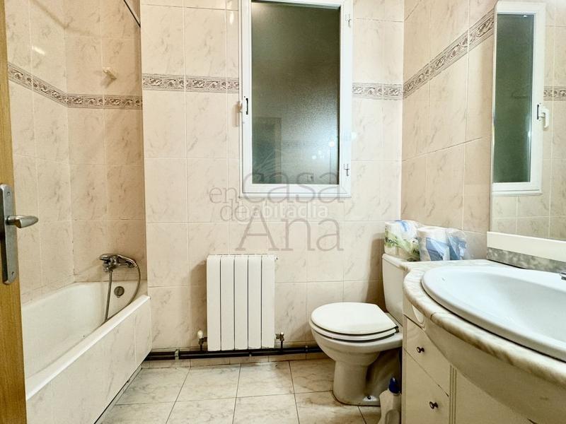 Foto 9d43fb60-b8c5-4ae3-bcb4-7ccb329055c1. Appartamento con riscaldamento in San Pedro de Deusto - La Ribera Bilbao