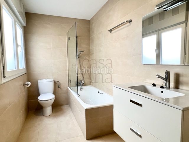 Foto 76808df4-30f3-498f-8491-22b2bf96cb58. Pis amb calefacció a Albia Bilbao