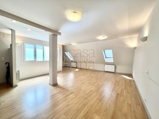 Foto aef9111c-ce8e-4d93-8768-8eb505b700b1. Pis amb calefacció a Albia Bilbao