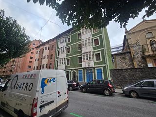 Flat  Zamakola kalea. En casa de ana vende piso en zamakola a reformar