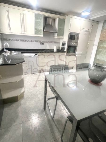 Foto 6553a06b-6309-4ca8-b2e5-642edd949bfa. Apartament amb calefacció a San Pedro de Deusto - La Ribera Bilbao