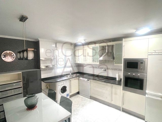 Foto c440fd43-db20-48c4-b5d8-00582234e6c3. Apartament amb calefacció a San Pedro de Deusto - La Ribera Bilbao