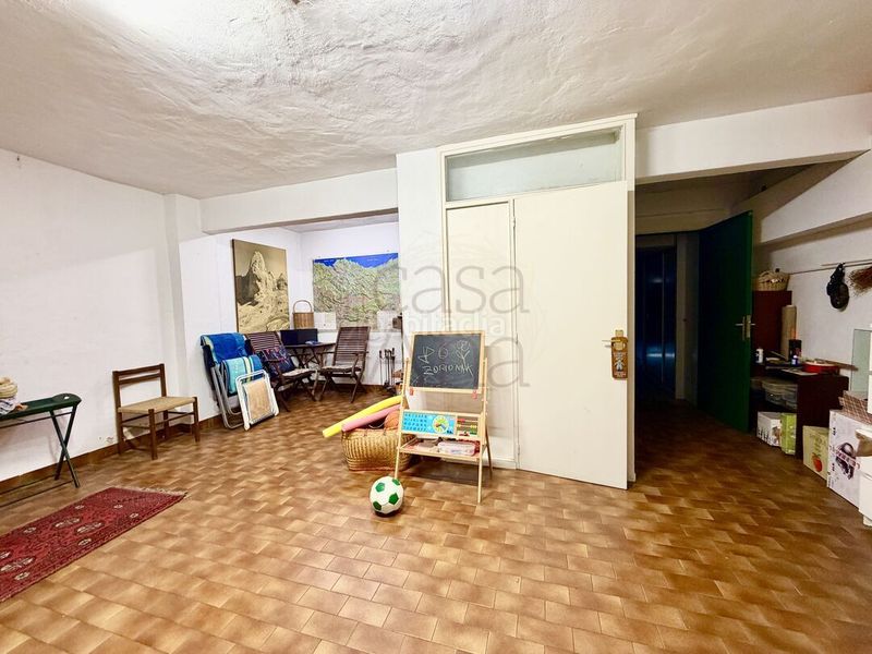 Foto cdc29153-5e54-48fa-b742-869c8105cf47. Casa adossada amb calefacció aparcament piscina a Leioa