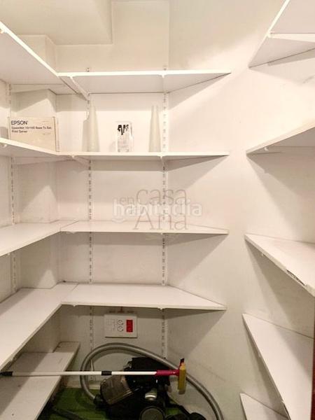 Foto 0ed1f4bf-a025-4573-883e-84e4f0a7179d. Oficina amb calefacció aparcament a Plaza Circular Bilbao