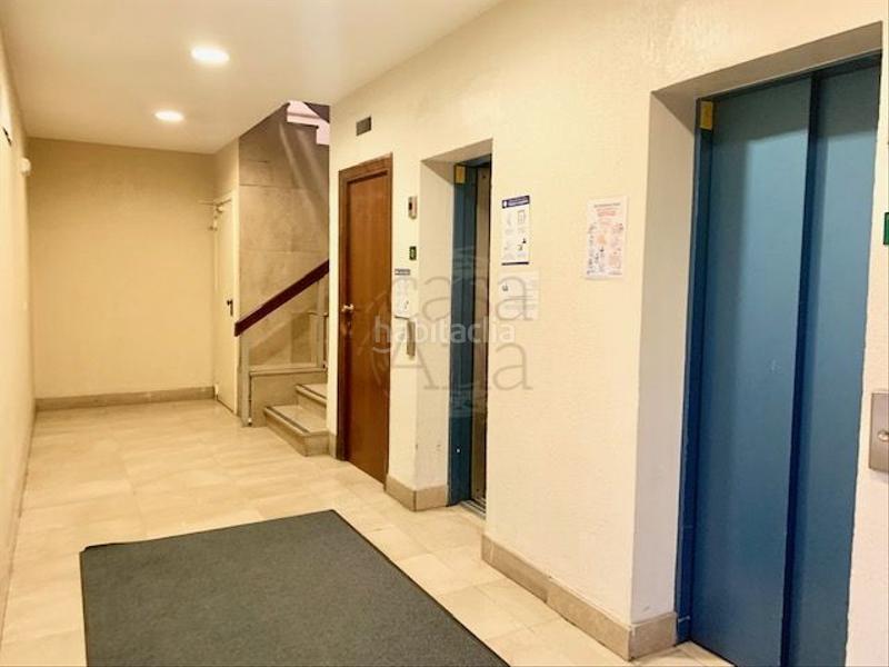 Foto 6aed18e2-3cd5-4369-976d-d789d104fff3. Oficina amb calefacció aparcament a Plaza Circular Bilbao