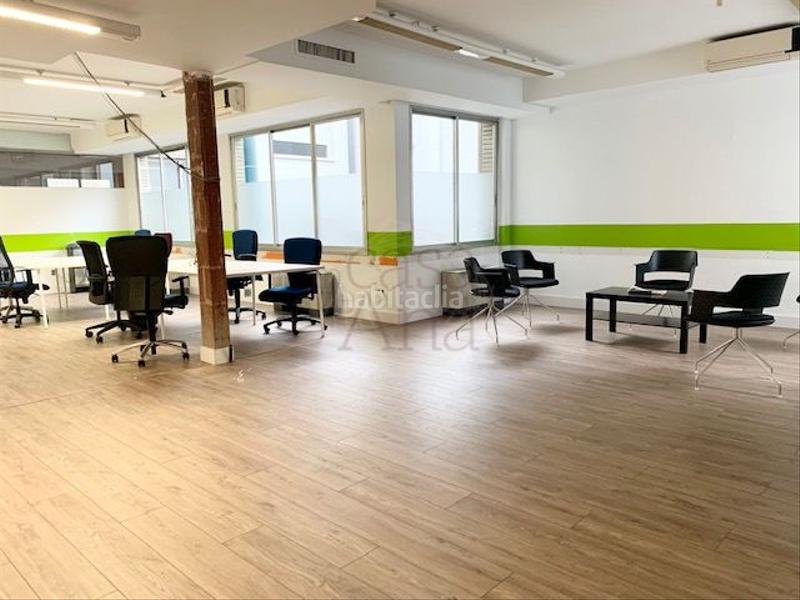 Foto 7c6ed211-7d0a-40e1-97e9-bc5d37b5b748. Oficina amb calefacció aparcament a Plaza Circular Bilbao