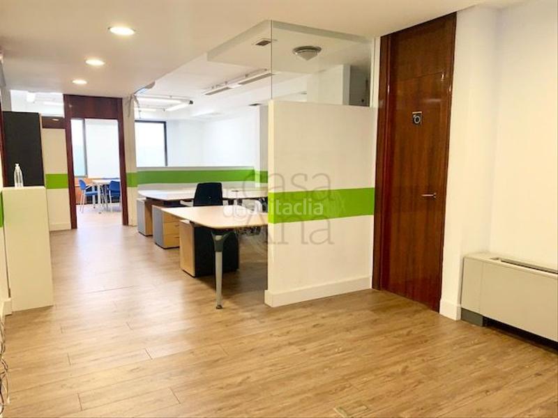 Foto 8216f387-85cb-47d8-88dd-400ab9c6b118. Oficina amb calefacció aparcament a Plaza Circular Bilbao