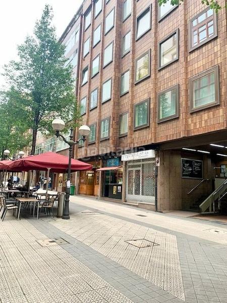 Foto 83798e72-7b85-4437-a985-63809ba6fe80. Oficina amb calefacció aparcament a Plaza Circular Bilbao