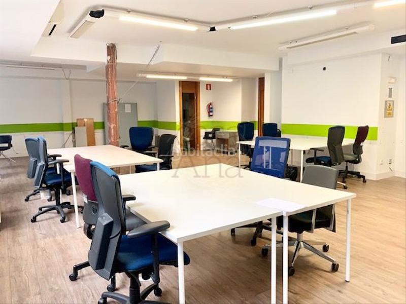 Foto c088eb67-b233-4487-bde2-aab9032eb62a. Oficina amb calefacció aparcament a Plaza Circular Bilbao