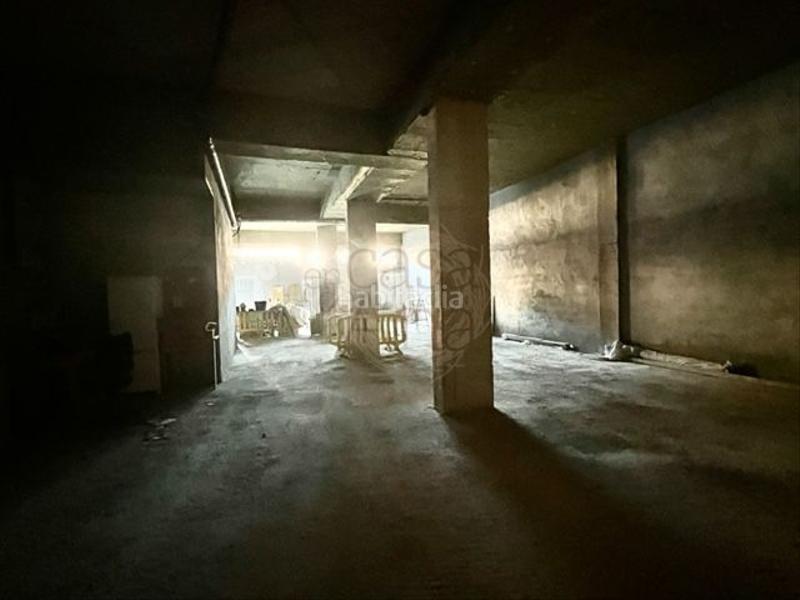 Foto be6599fc-936e-4919-b90e-550a76b5ec3f. Alquiler local comercial magnifico local en venta o alquiler con salida de humos en paseo uribitarte en Bilbao