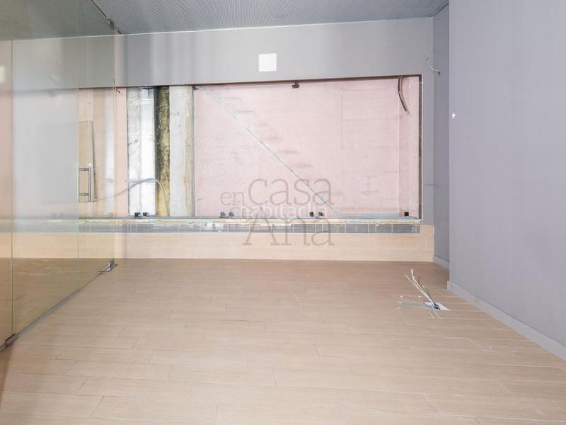 Foto 0f64ac5e-0db0-48ac-b1d9-c311c1cbda4a. Local comercial en maurice ravel etorbidea 8 local comercial en maurice ravel en Bilbao