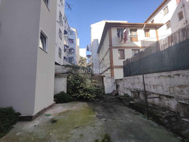 Foto c505cd79-d7e5-49e7-9279-1a9ce0db7efe. Local comercial a ortuño de alango kalea 12 a Centro Portugalete