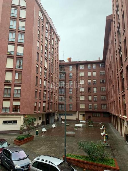 Foto 928ca1a6-d959-412f-81ea-b3691de54dd5. Lloguer local comercial a Castaños - Begoñaibarra Bilbao