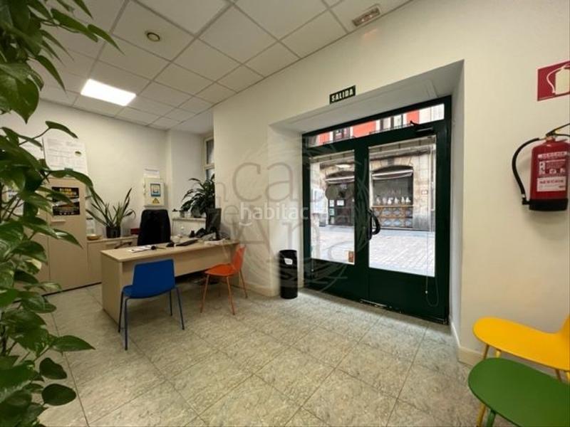 Foto ec64751e-16df-435b-b303-5851db3e2500. Affitto locale commerciale in Casco Viejo Bilbao