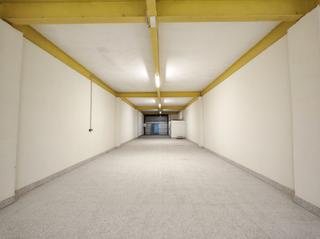 Local Comercial a Lasarte - Oria. Junto a setalde, amplio local diáfano de 240m2.