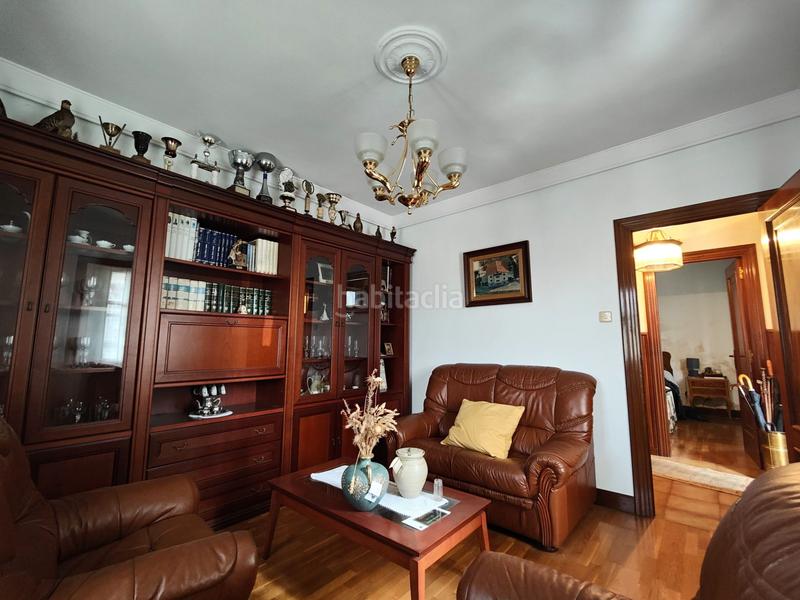 Foto 2ebbf55b-9a82-442e-9a12-a3d9e1f31915. Haus mit heizung in Lasarte - Oria