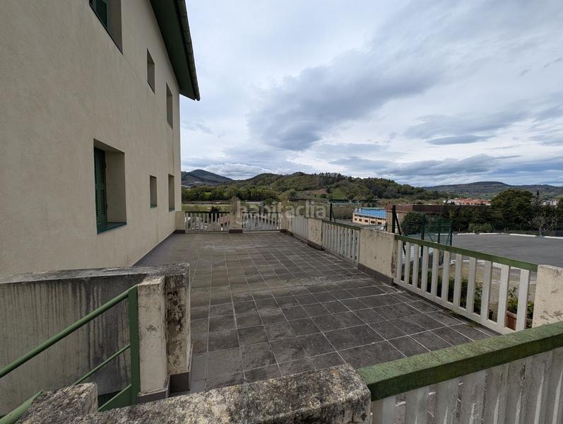 Foto f02f8e70-b8fc-47a9-b7d7-24401fe6b6e8. Haus mit heizung in Lasarte - Oria