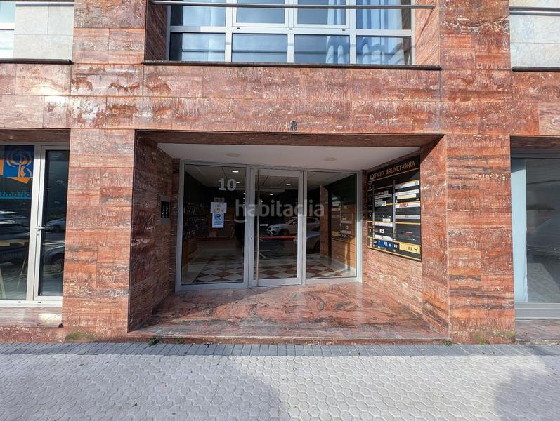 Foto b07a3337-18d7-4729-bf93-a667b0b3c6a5. Büro mit heizung in Lasarte - Oria