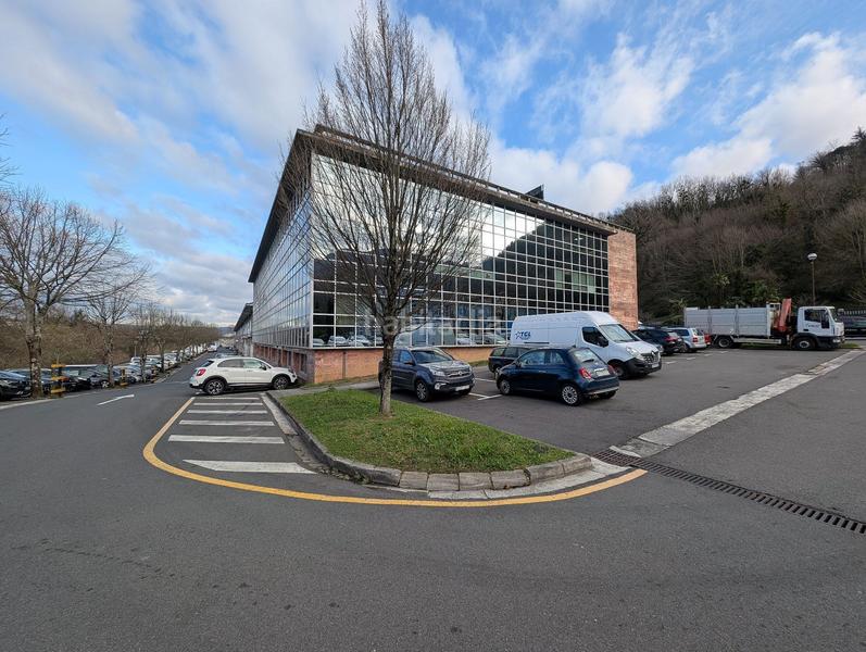 Foto 6909026d-97dd-4b4e-999d-188cbc325f09. Ufficio con riscaldamento in Lasarte - Oria