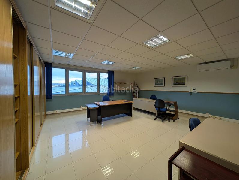 Foto b3249a6d-d7d9-44ca-9792-9c9849857f5f. Ufficio con riscaldamento in Lasarte - Oria