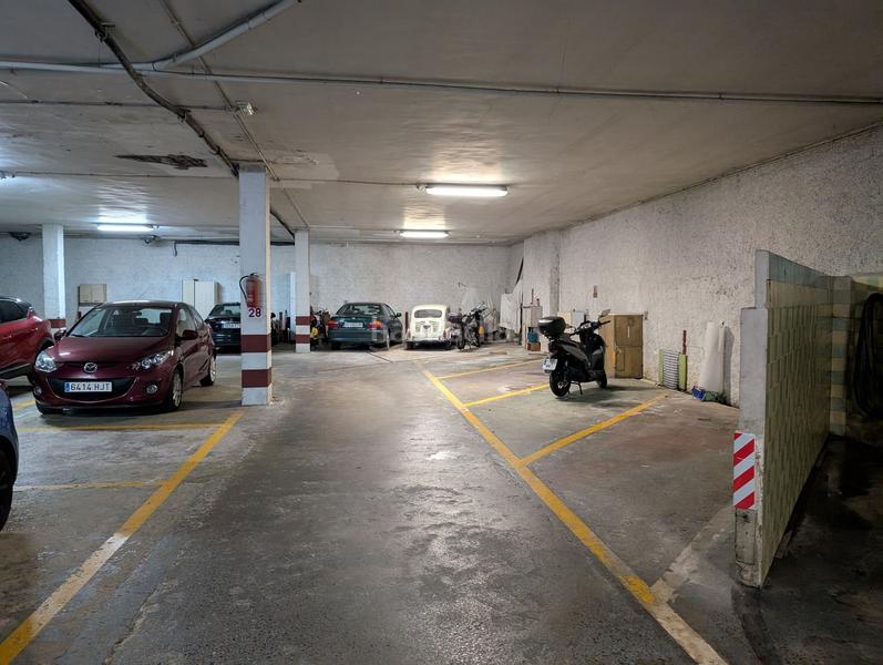 Foto 68b4cd58-1700-4419-bfd3-04c25bc1c7e4. Car parking in Lasarte - Oria