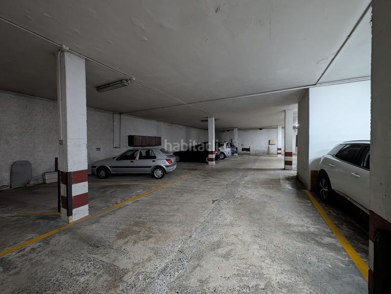 Foto d0c9c891-fd24-476c-9be2-cbb2f8a17f9e. Car parking in Lasarte - Oria
