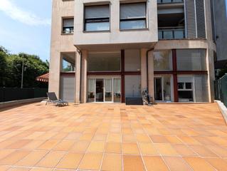 Appartement en Usurbil. Piso reformado con 2 dormitorios y 2 baos. moderno, muy luminos