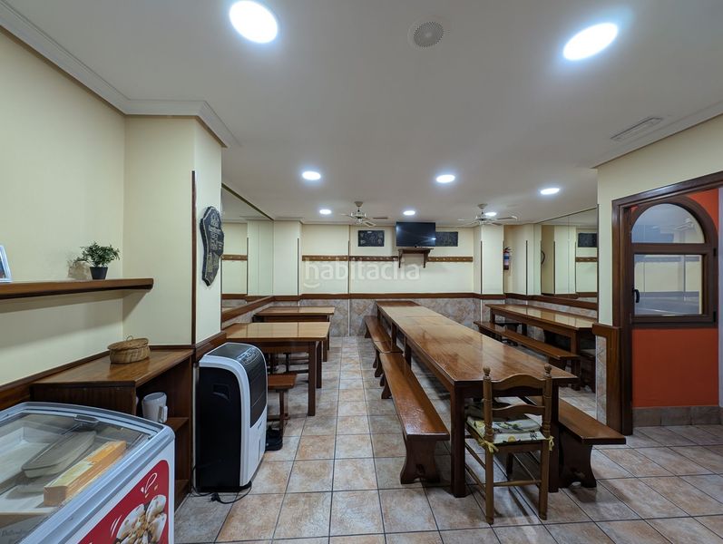 Foto d0c57273-13f4-4c3f-9a23-b27c5c1f54d9. Local comercial a Lasarte - Oria