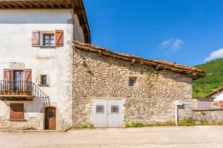 Terreny residencial  Goldaratz - kale nagusia. Borda de piedra con proyecto para restaurante y vivienda en gold