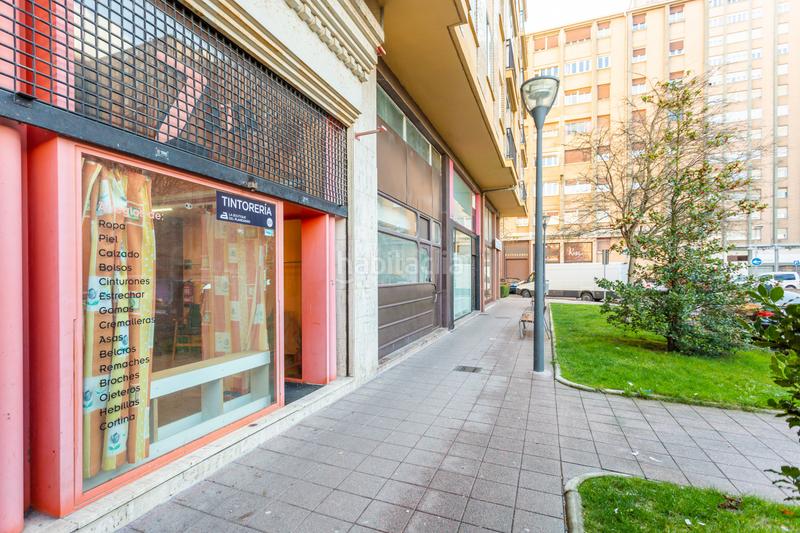 Lloguer Local Comercial a Plaza de los olmos 1. Local coqueto en barañain al lado del colegio los olmos
