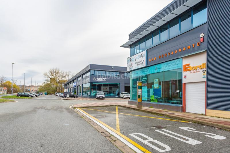 Foto 1d3351ac-ac38-4221-a03d-8d55d04e7b33. Local comercial en poligono Ezcabarte 17 restaurante elordi poligono arre en Ezcabarte