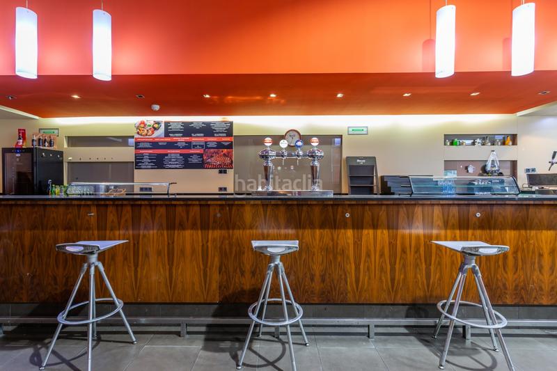 Foto 5cdb756e-6e27-4150-81cd-0e98682c6340. Local comercial en poligono Ezcabarte 17 restaurante elordi poligono arre en Ezcabarte