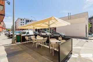 Geschäftsraum in Pamplona-iruña - calle uztarroz 33. Venta aplazada. oportunidad.  bar  funcionando con licencia de a