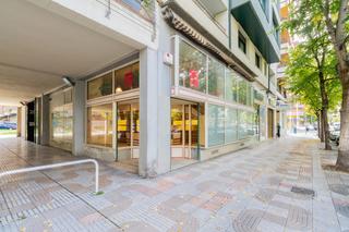 Geschäftsraum in Pamplona-iruña - monasterio de urdax 28. Local con gran escaparate y fantástica ubicación