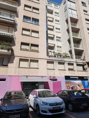 Affitto Ufficio in Pamplona-iruña - calle iturrama 25. Oficinas diafanas en iturrama muy luminosas con baño y cuarto de