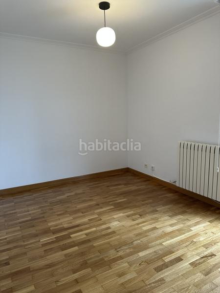 Foto 6b199561-a157-45e3-a2b6-d1507c62cc61. Lloguer pis amb aparcament a San Juan Pamplona / Iruña