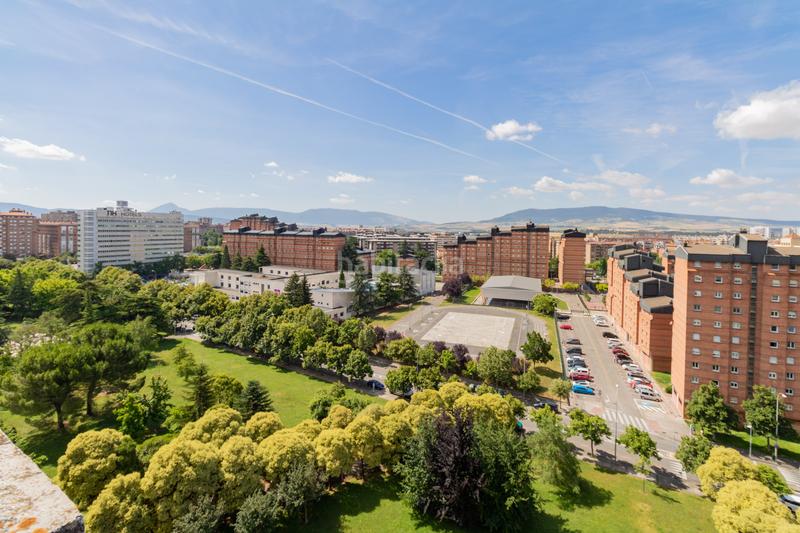 Foto 72e9b37b-1711-4838-9fdc-f92c41118eb0. Lloguer pis amb aparcament a San Juan Pamplona / Iruña