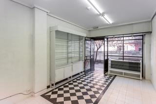 Miete Geschäftsraum in Pamplona-iruña - calle doctor galan 4. Se alquila local en san jorge de unos treinta metros cuadrados,